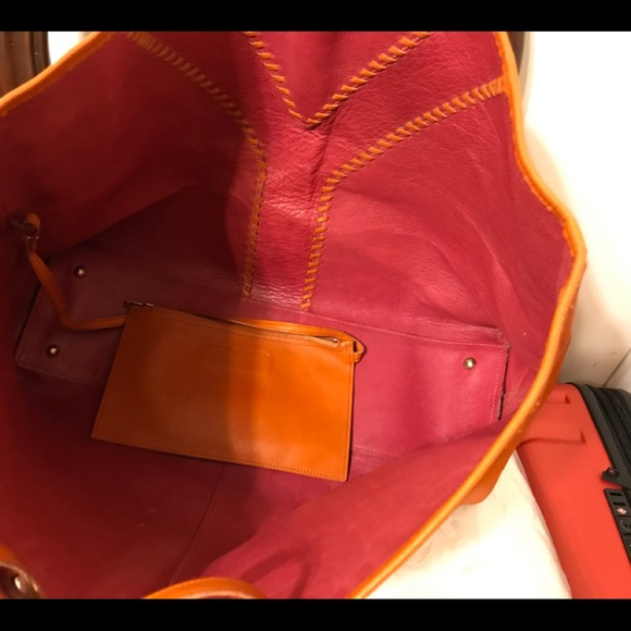 YSL reversible tote gm bag SOLD TO TRADESY 🌺🌺🌺 - Picture 6 of 16